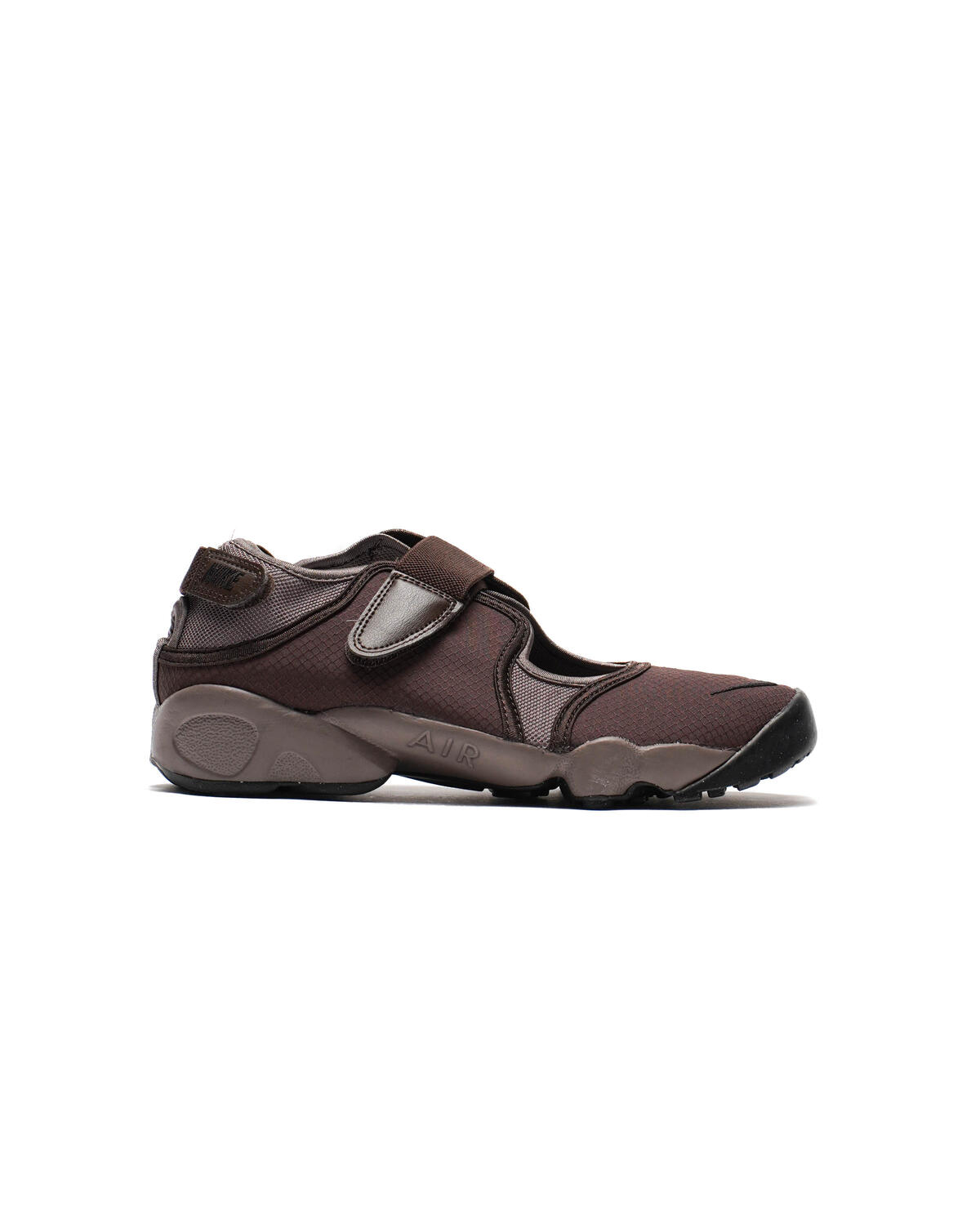 200 FN6740 Nike WMNS AIR RIFT IetpShops STORE Nike Partners With to Reduce Greenhouse Emissions